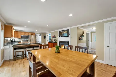 31 Pine Mill Drive Tuftonboro NH 03816