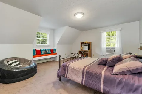 31 Pine Mill Drive Tuftonboro NH 03816