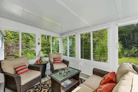 31 Pine Mill Drive Tuftonboro NH 03816