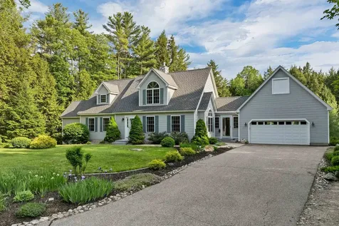 31 Pine Mill Drive Tuftonboro NH 03816
