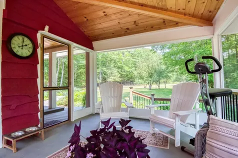 33 Roberts Road Eaton NH 03832