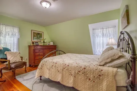 33 Roberts Road Eaton NH 03832