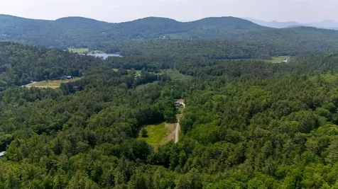 33 Roberts Road Eaton NH 03832