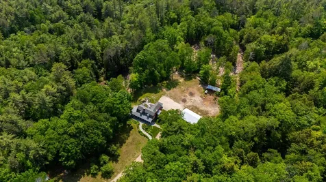 33 Roberts Road Eaton NH 03832