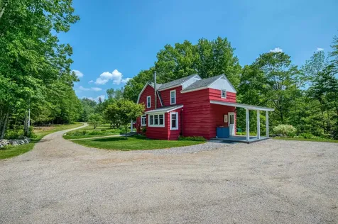 33 Roberts Road Eaton NH 03832