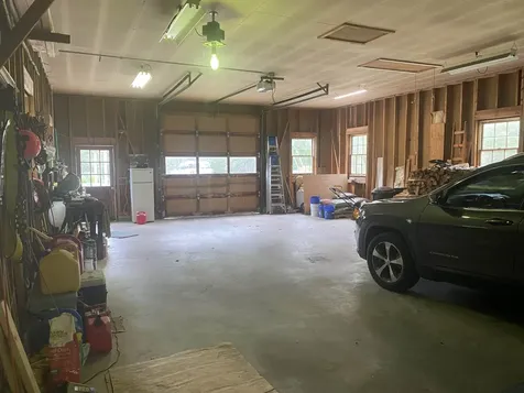 33 Roberts Road Eaton NH 03832