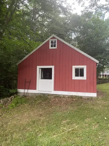 33 Roberts Road Eaton NH 03832