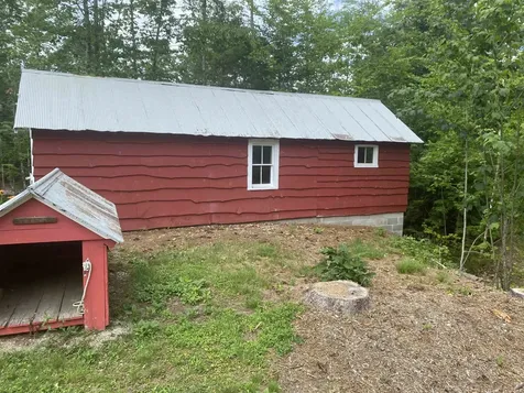 33 Roberts Road Eaton NH 03832