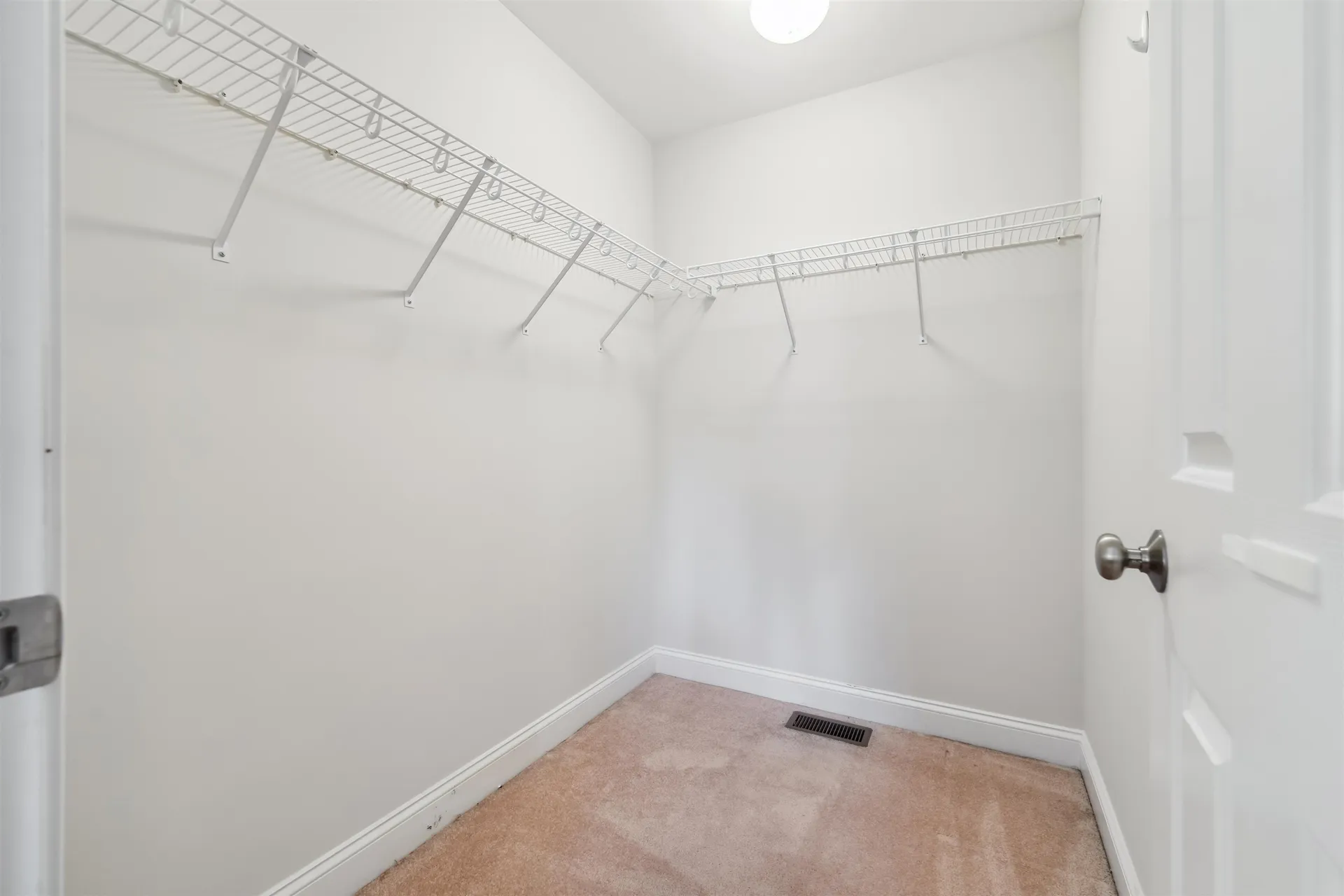67 Leddy Drive Epping NH 03042