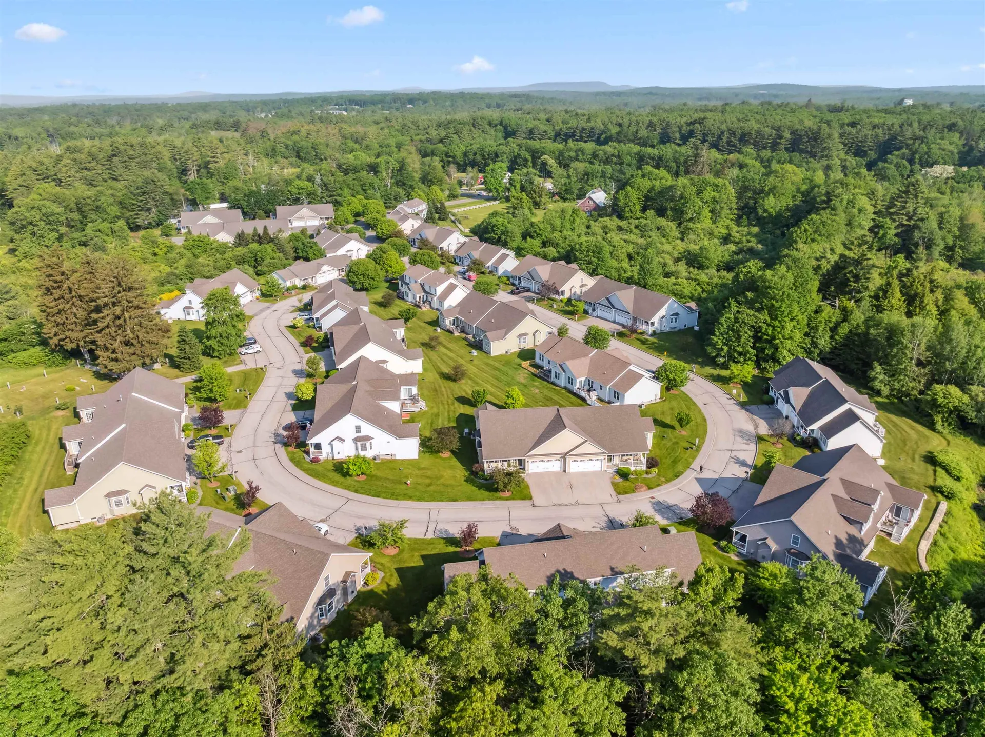67 Leddy Drive Epping NH 03042