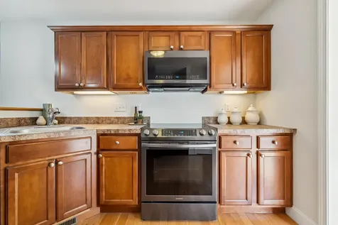 67 Leddy Drive Epping NH 03042