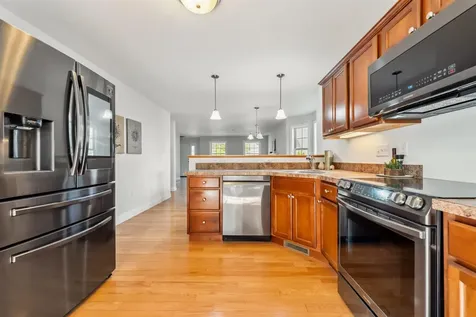 67 Leddy Drive Epping NH 03042