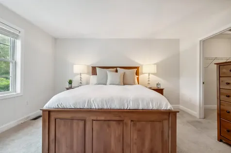 67 Leddy Drive Epping NH 03042