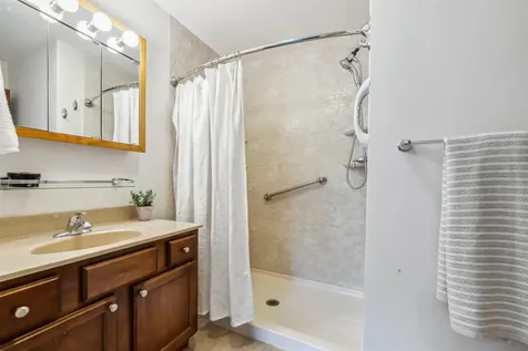 67 Leddy Drive Epping NH 03042