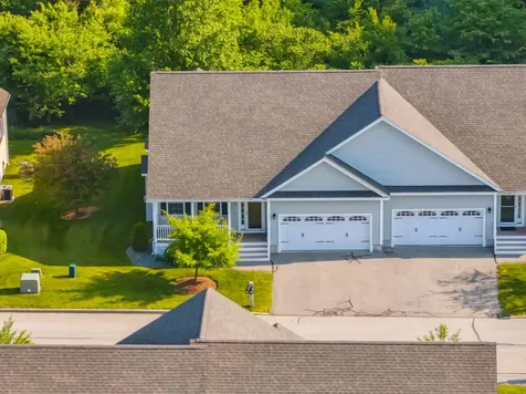 67 Leddy Drive Epping NH 03042