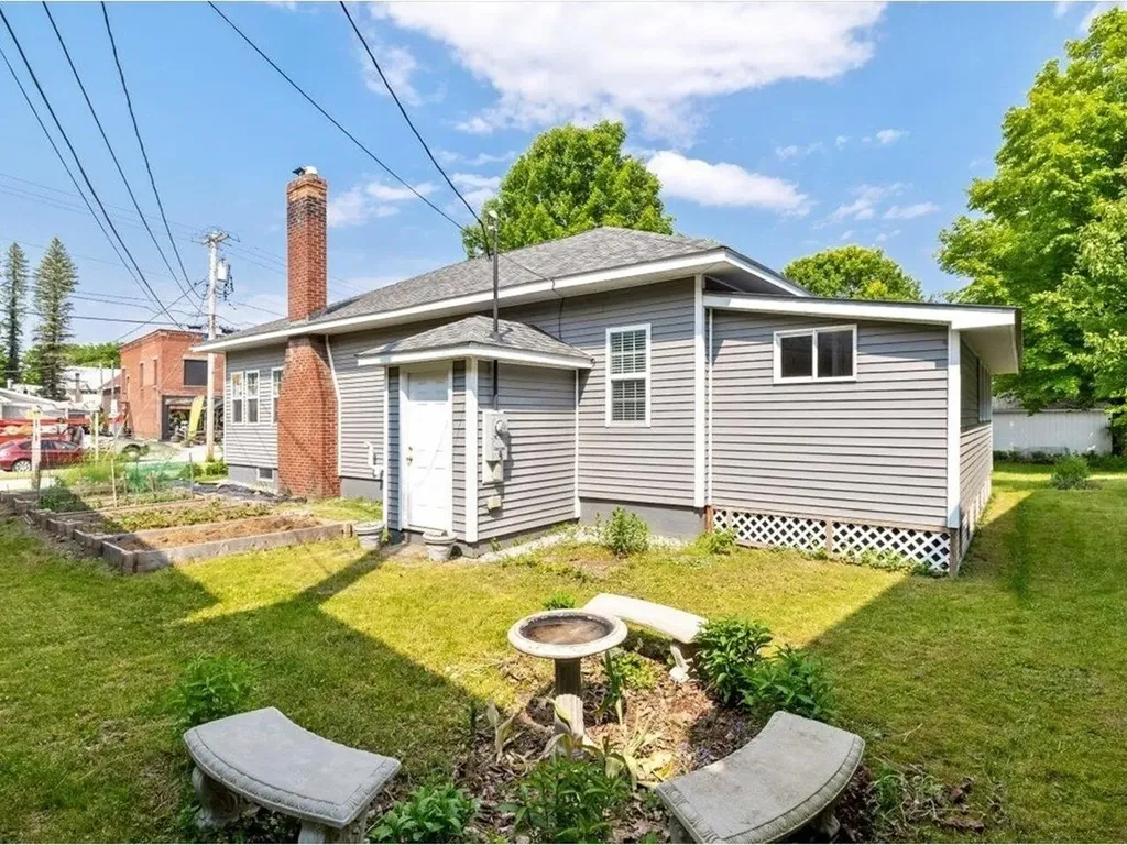 16 Depot Street Enosburg VT 05450