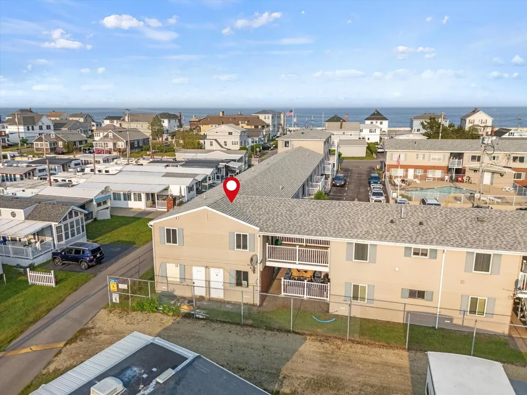 68 Kings Highway Hampton NH 03842