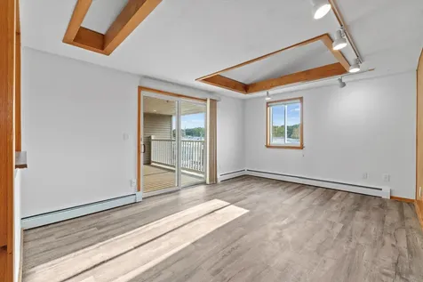 68 Kings Highway Hampton NH 03842