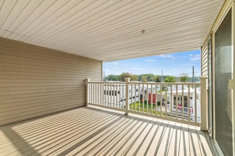 68 Kings Highway Hampton NH 03842