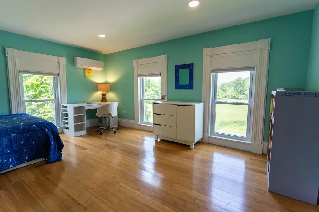 3358 Cochran Road Richmond VT 05477