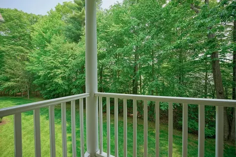 3 Sterling Hill Lane Exeter NH 03833