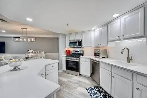 3 Sterling Hill Lane Exeter NH 03833