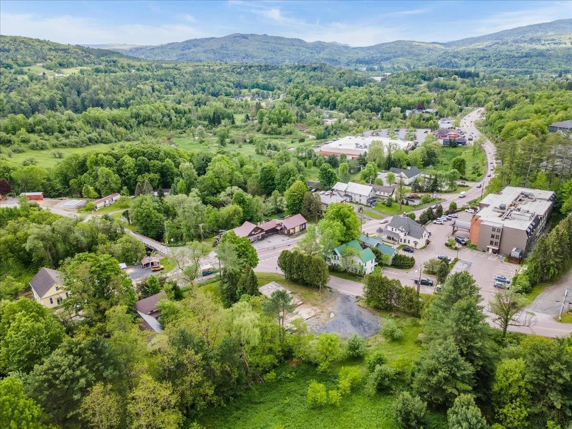 20 Cross Road Waterbury VT 05676