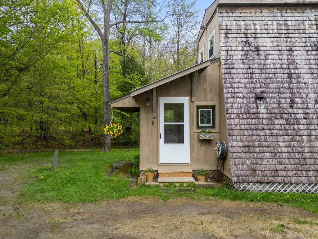 1371 Campbell Road Bethel VT 05032