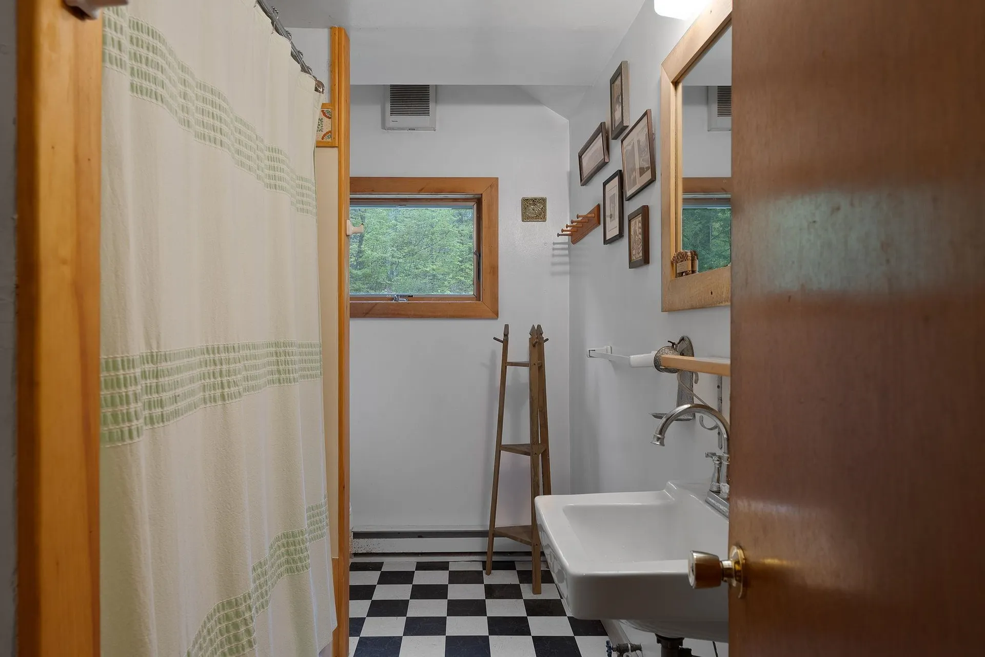 1371 Campbell Road Bethel VT 05032