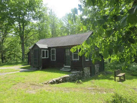 5 Contoocook Falls Road Hillsborough NH 03244