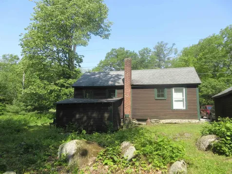 5 Contoocook Falls Road Hillsborough NH 03244