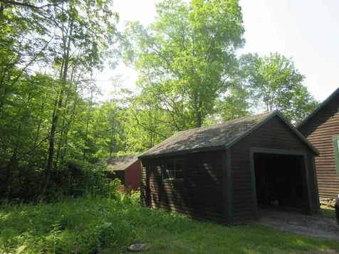 5 Contoocook Falls Road Hillsborough NH 03244