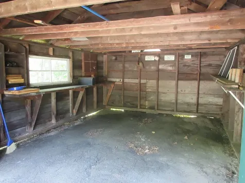 5 Contoocook Falls Road Hillsborough NH 03244