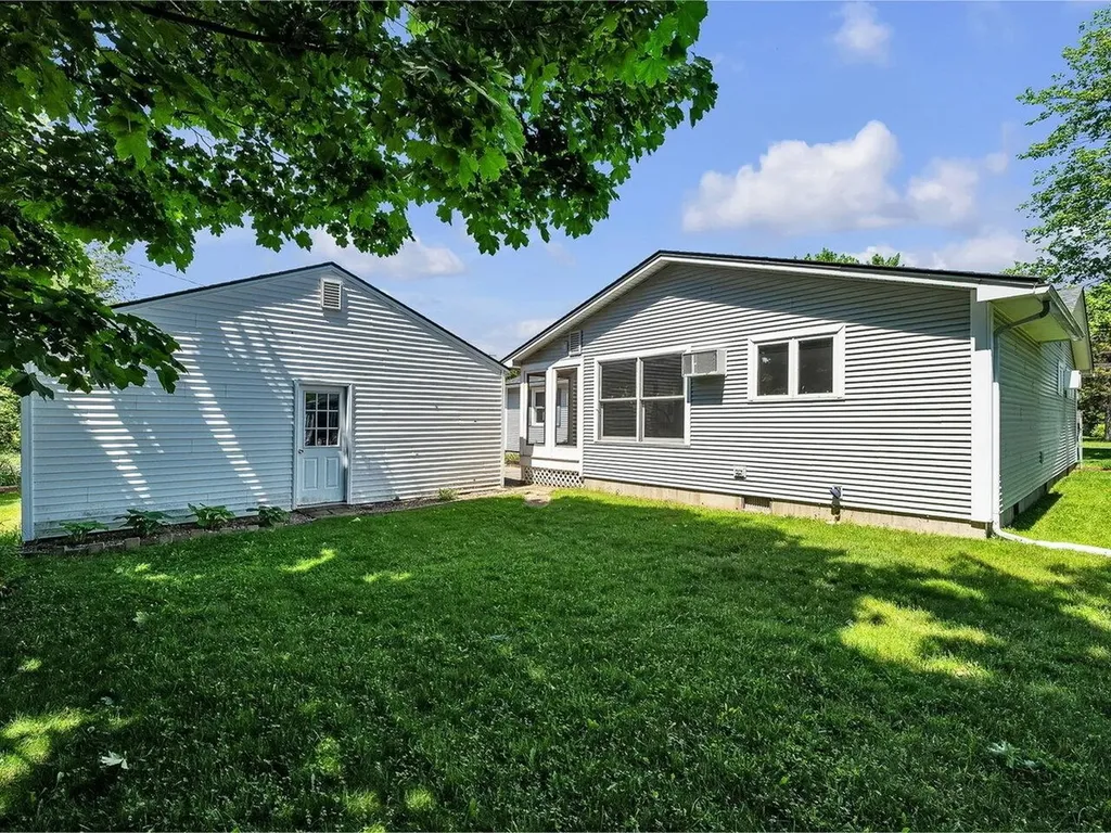 32 South Summit Street Essex Junction VT 05452