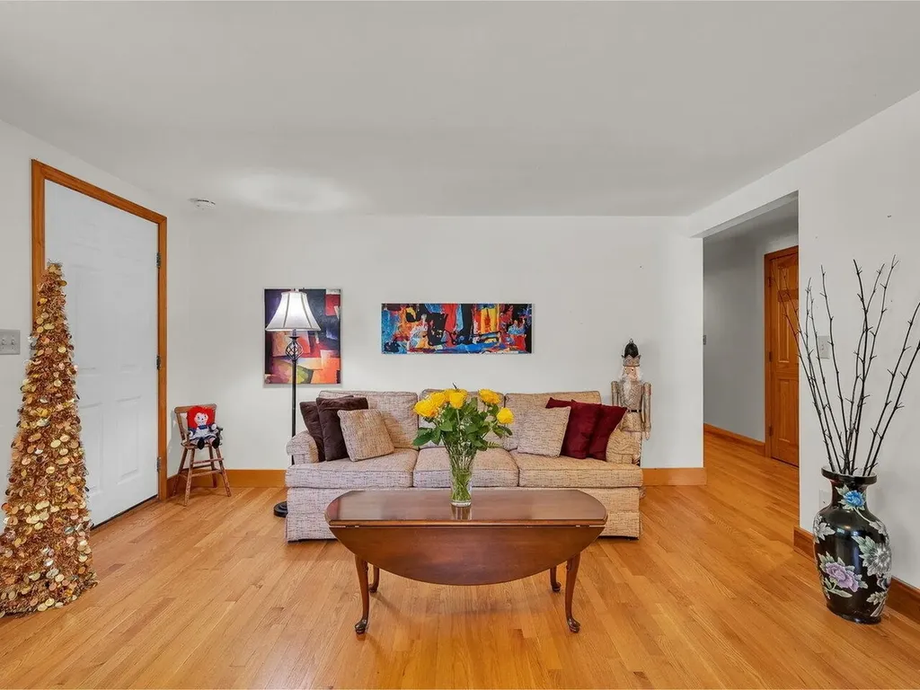 32 South Summit Street Essex Junction VT 05452