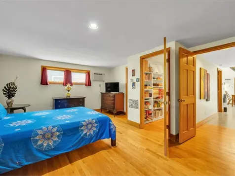 32 South Summit Street Essex Junction VT 05452