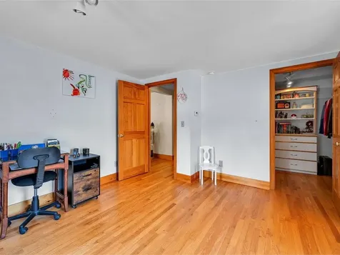 32 South Summit Street Essex Junction VT 05452