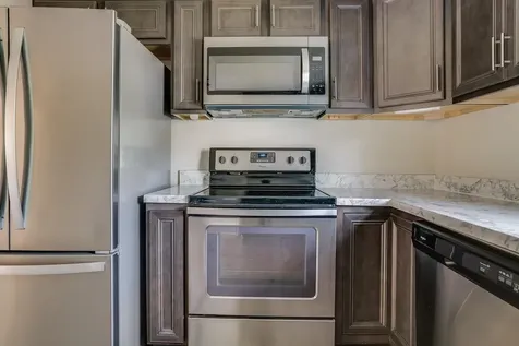 12 Fairview Street Goffstown NH 03102