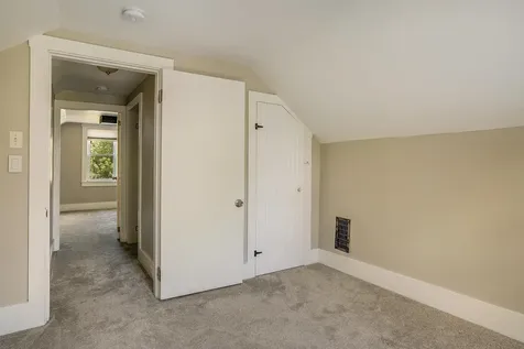 12 Fairview Street Goffstown NH 03102