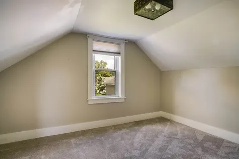 12 Fairview Street Goffstown NH 03102