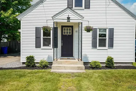12 Fairview Street Goffstown NH 03102