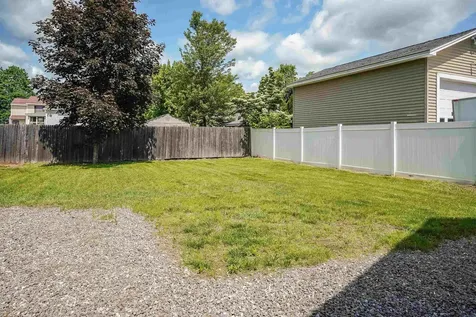 12 Fairview Street Goffstown NH 03102