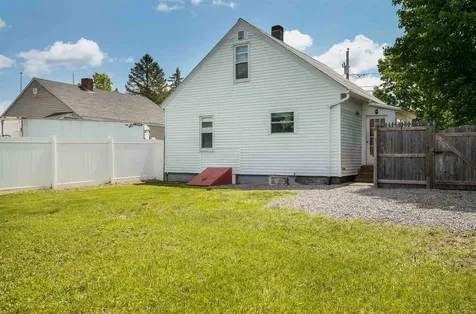12 Fairview Street Goffstown NH 03102