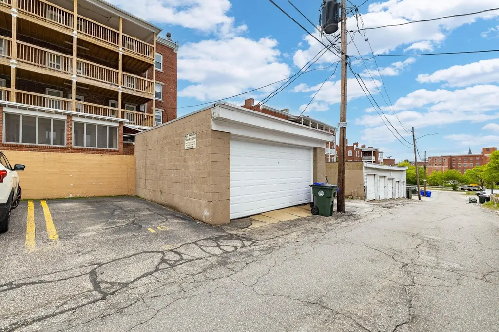 67 Stark Street Manchester NH 03101