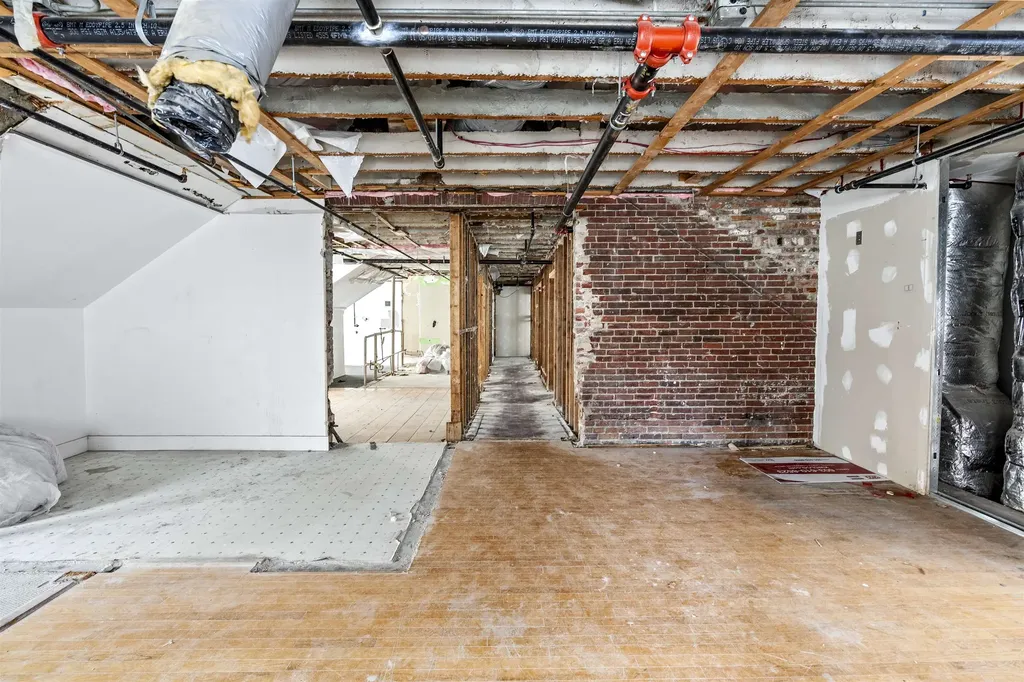 172 Hanover Street Portsmouth NH 03801