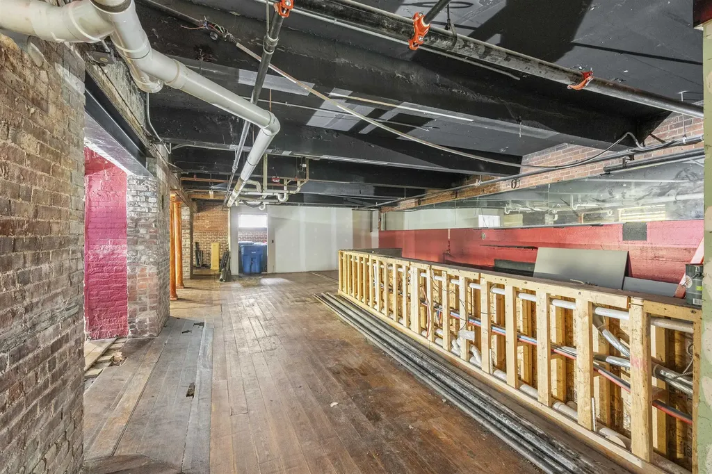 172 Hanover Street Portsmouth NH 03801