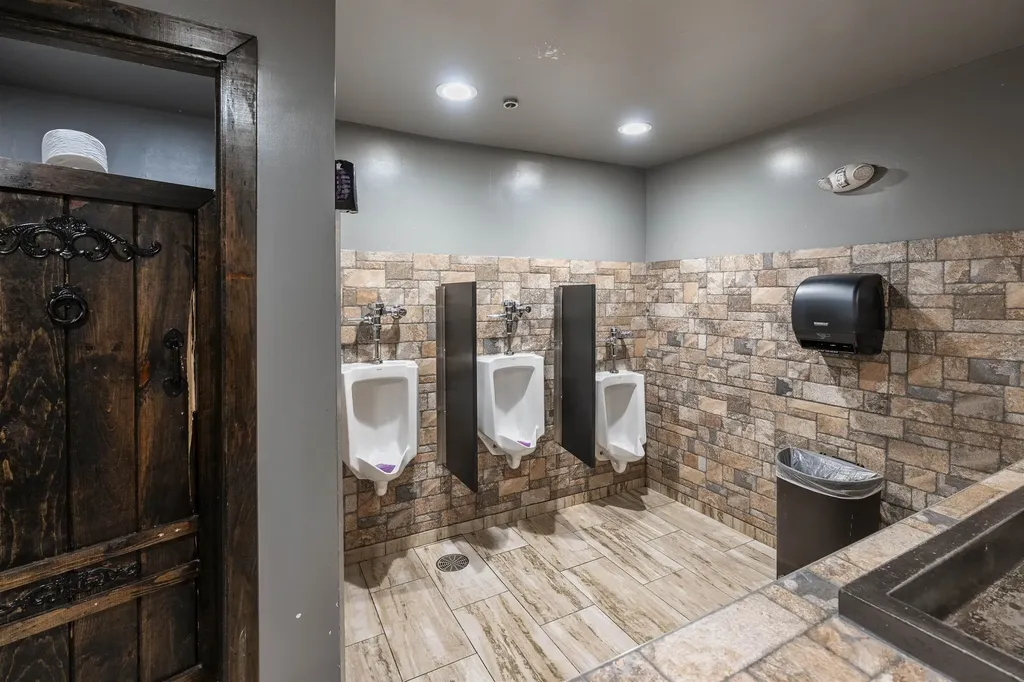 172 Hanover Street Portsmouth NH 03801