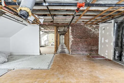 172 Hanover Street Portsmouth NH 03801