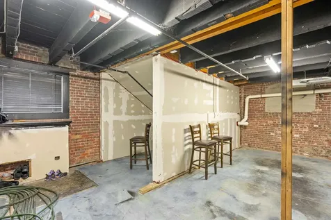 172 Hanover Street Portsmouth NH 03801