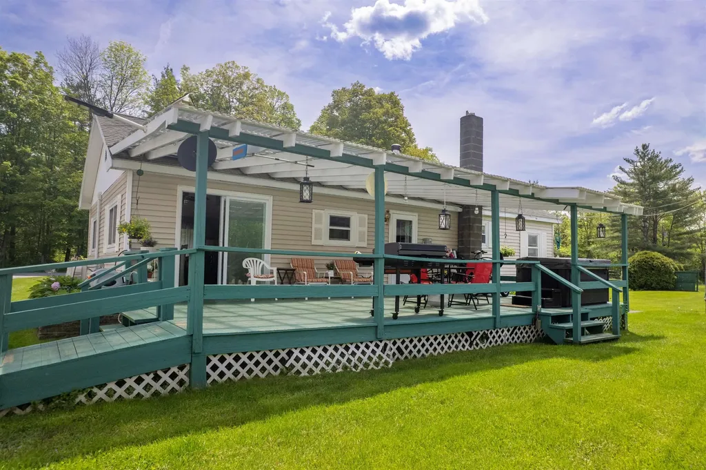 233 Squires Road Manchester VT 05255